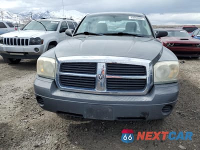 Piąte zdjęcie samochodu w środku: 2007 DODGE DAKOTA ST VIN:1D7HE22K87S241114 - miniatura