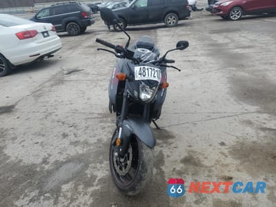 Drugie zdjęcie samochodu z przodu: 2018 SUZUKI GSX-S750 M VIN:JS1C533D0J2100405 - miniatura