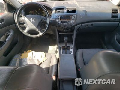 Zdjęcie 8 z 14 samochodu: 2006 HONDA ACCORD EX VIN:1HGCM56846A079446 - miniatura