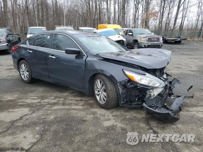 Czwarte zdjęcie samochodu z boku: 2016 NISSAN ALTIMA 2.5 VIN:1N4AL3AP2GN368188 - miniatura
