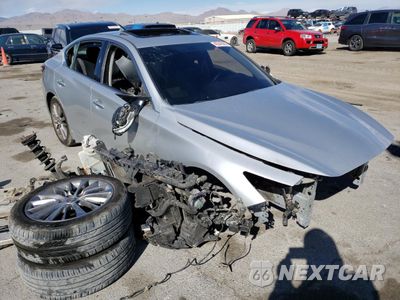 Czwarte zdjęcie samochodu z boku: 2018 INFINITI Q50 LUXE VIN:JN1EV7AP6JM590441 - miniatura