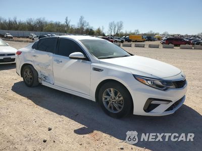 Czwarte zdjęcie samochodu z boku: 2019 KIA OPTIMA LX VIN:5XXGT4L39KG346116 - miniatura