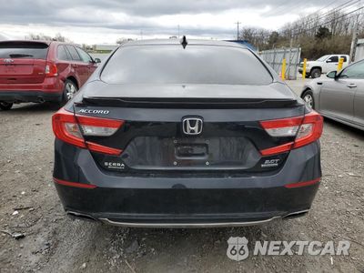Zdjęcie 6 z 13 samochodu: 2018 HONDA ACCORD TOURING VIN:1HGCV2F98JA040209 - miniatura