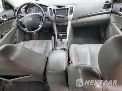 Zdjęcie 8 z 12 samochodu: 2009 HYUNDAI SONATA SE VIN:5NPEU46C49H529566 - miniatura