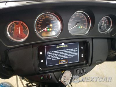 Zdjęcie 7 z 10 samochodu: 2020 HARLEY-DAVIDSON FLHTCUTG VIN:1HD1MAF12LB856793 - miniatura