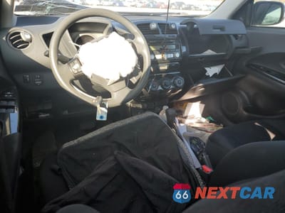 Zdjęcie 8 z 12 samochodu: 2009 TOYOTA SCION XD VIN:JTKKU10419J036530 - miniatura