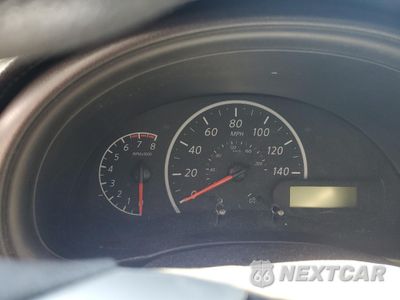 Zdjęcie 9 z 12 samochodu: 2017 NISSAN VERSA S VIN:3N1CN7AP9HL874335 - miniatura