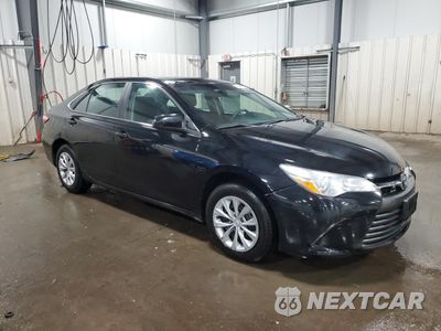 Czwarte zdjęcie samochodu z boku: 2017 TOYOTA CAMRY LE VIN:4T1BF1FK0HU731856 - miniatura