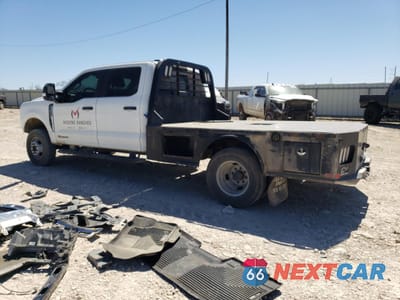 Drugie zdjęcie samochodu z przodu: 2023 FORD F350 SUPER DUTY VIN:1FD8W3HT9PED27345 - miniatura