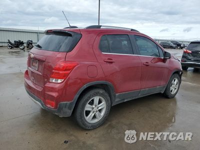 Trzecie zdjęcie samochodu z tyłu: 2020 CHEVROLET TRAX 1LT VIN:3GNCJLSB7LL229882 - miniatura