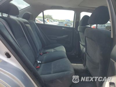 Zdjęcie 10 z 15 samochodu: 2005 HONDA ACCORD EX VIN:1HGCM56785A014217 - miniatura