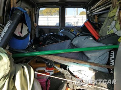 Zdjęcie 10 z 15 samochodu: 2000 CHEVROLET ASTRO VIN:1GCDM19W9YB148845 - miniatura