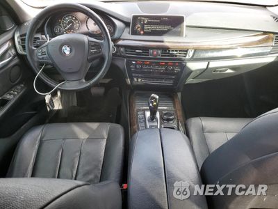 Zdjęcie 8 z 13 samochodu: 2014 BMW X5 SDRIVE35I VIN:5UXKR2C55E0C01712 - miniatura