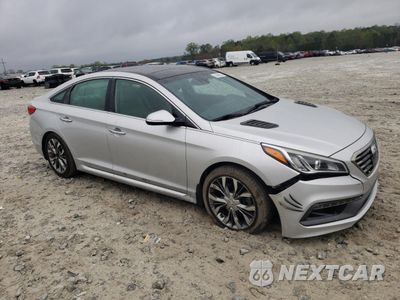 Czwarte zdjęcie samochodu z boku: 2015 HYUNDAI SONATA SPORT VIN:5NPE34AB3FH129706 - miniatura