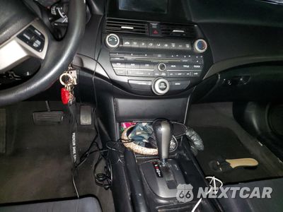 Zdjęcie 8 z 12 samochodu: 2011 HONDA ACCORD LX-S VIN:1HGCS1B3XBA007914 - miniatura