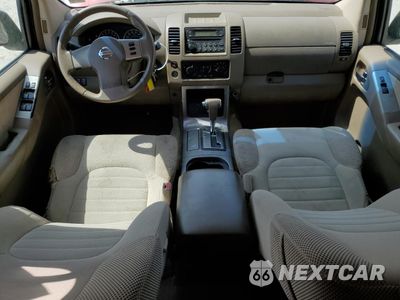 Zdjęcie 8 z 13 samochodu: 2006 NISSAN PATHFINDER LE VIN:5N1AR18U36C639824 - miniatura