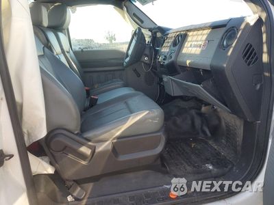 Piąte zdjęcie samochodu w środku: 2016 FORD F250 SUPER DUTY VIN:1FDBF2A60GEC17837 - miniatura