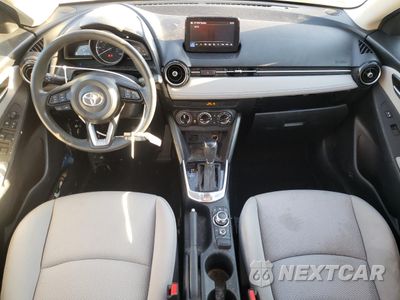 Zdjęcie 8 z 14 samochodu: 2019 TOYOTA YARIS L VIN:3MYDLBYV3KY523950 - miniatura