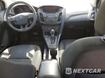 Zdjęcie 8 z 12 samochodu: 2017 FORD FOCUS SE VIN:1FADP3F21HL342760 - miniatura
