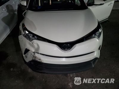 Zdjęcie 12 z 13 samochodu: 2019 TOYOTA C-HR XLE VIN:JTNKHMBX4K1002286 - miniatura