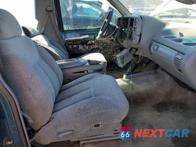 Zdjęcie 7 z 15 samochodu: 1995 CHEVROLET TAHOE K1500 VIN:1GNEK18K5SJ309625 - miniatura