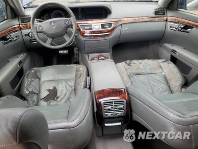 Zdjęcie 8 z 12 samochodu: 2007 MERCEDES-BENZ S 550 VIN:WDDNG71X67A047582 - miniatura