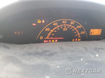 Zdjęcie 9 z 15 samochodu: 2011 TOYOTA YARIS VIN:JTDKT4K31B5335479 - miniatura