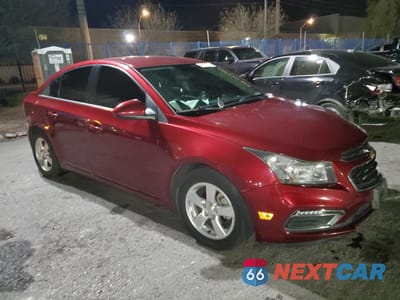 Czwarte zdjęcie samochodu z boku: 2015 CHEVROLET CRUZE LT VIN:1G1PC5SB3F7126220 - miniatura