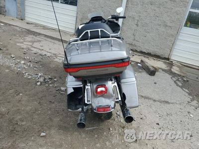Czwarte zdjęcie samochodu z boku: 2016 HARLEY DAVIDSON FLTRU VIN:1HD1K6L16GB6086U7 - miniatura