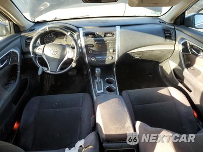 Zdjęcie 8 z 13 samochodu: 2013 NISSAN ALTIMA 2.5 VIN:1N4AL3AP5DN436379 - miniatura