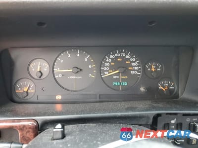 Zdjęcie 9 z 12 samochodu: 1998 JEEP GRAND CHEROKEE LAREDO VIN:1J4GZ48Y3WC360354 - miniatura