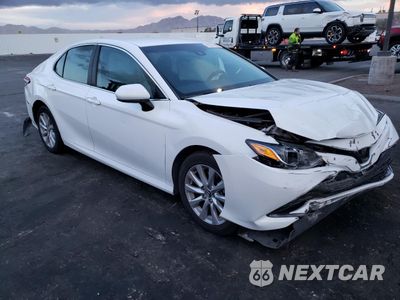 Czwarte zdjęcie samochodu z boku: 2019 TOYOTA CAMRY L VIN:4T1B11HK6KU844343 - miniatura