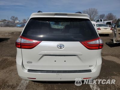 Zdjęcie 6 z 13 samochodu: 2015 TOYOTA SIENNA XLE VIN:5TDYK3DC0FS662380 - miniatura