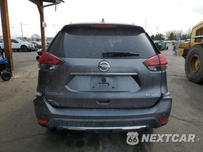 Zdjęcie 6 z 15 samochodu: 2019 NISSAN ROGUE S VIN:5N1AT2MV9KC820278 - miniatura