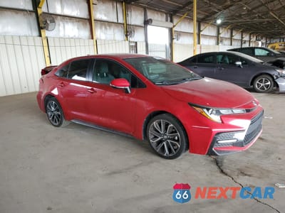 Czwarte zdjęcie samochodu z boku: 2021 TOYOTA COROLLA SE VIN:JTDS4MCEXMJ067328 - miniatura