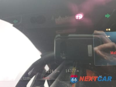 Zdjęcie 9 z 14 samochodu: 2023 MERCEDES-BENZ EQS SUV 580 4MATIC VIN:4JGDM4EB5PA028173 - miniatura