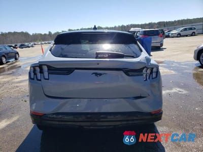 Zdjęcie 6 z 14 samochodu: 2024 FORD MUSTANG MACH-E PREMIUM VIN:3FMTK3R70RMA31568 - miniatura