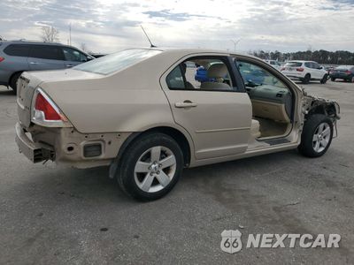 Trzecie zdjęcie samochodu z tyłu: 2013 FORD FUSION SE VIN:3FAHP07198R123021 - miniatura
