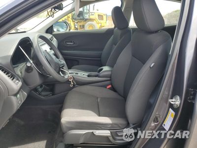 Zdjęcie 7 z 15 samochodu: 2019 HONDA HR-V LX VIN:3CZRU5H34KG706095 - miniatura