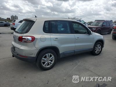 Trzecie zdjęcie samochodu z tyłu: 2012 VOLKSWAGEN TIGUAN S VIN:WVGAV7AX5CW580675 - miniatura