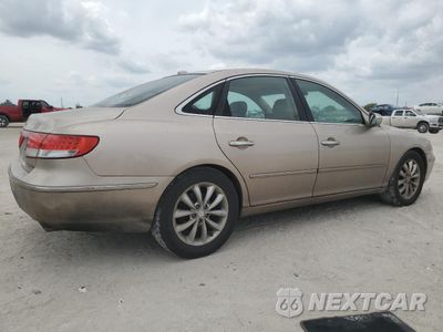 Trzecie zdjęcie samochodu z tyłu: 2008 HYUNDAI AZERA SE VIN:KMHFC46F98A288638 - miniatura