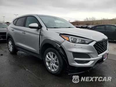 Czwarte zdjęcie samochodu z boku: 2021 HYUNDAI TUCSON SE VIN:KM8J2CA41MU394555 - miniatura