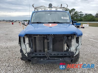 Piąte zdjęcie samochodu w środku: 2018 NISSAN NV 1500 S VIN:1N6BF0KM3JN811283 - miniatura
