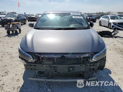 Piąte zdjęcie samochodu w środku: 2024 NISSAN SENTRA SV VIN:3N1AB8CVXRY303278 - miniatura