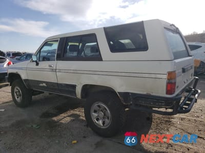 Drugie zdjęcie samochodu z przodu: 1986 TOYOTA 4RUNNER RN60 VIN:JT4RN62D6G0046230 - miniatura