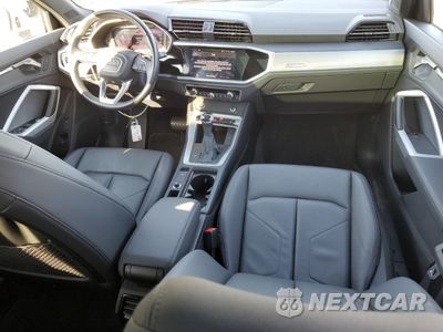 Zdjęcie 8 z 14 samochodu: 2022 AUDI Q3 PREMIUM S LINE 45 VIN:WA1DECF33N1032135 - miniatura