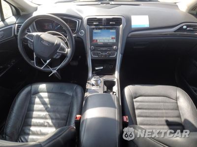 Zdjęcie 8 z 12 samochodu: 2017 FORD FUSION SE HYBRID VIN:3FA6P0LU7HR409117 - miniatura