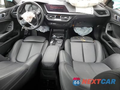 Zdjęcie 8 z 12 samochodu: 2021 BMW 228XI VIN:WBA73AK09M7H47490 - miniatura