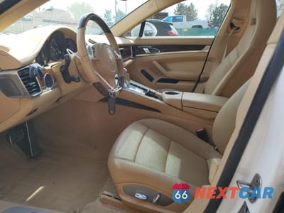 Zdjęcie 7 z 14 samochodu: 2012 PORSCHE PANAMERA 2 VIN:WP0AA2A78CL070695 - miniatura