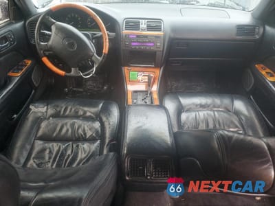 Zdjęcie 8 z 12 samochodu: 2000 LEXUS LS 400 VIN:JT8BH28F4Y0174959 - miniatura